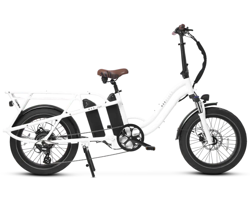 MOD CarGo 3 electric bike with Snap-On rack and white frame, designed for carrying passengers or heavy loads efficiently.