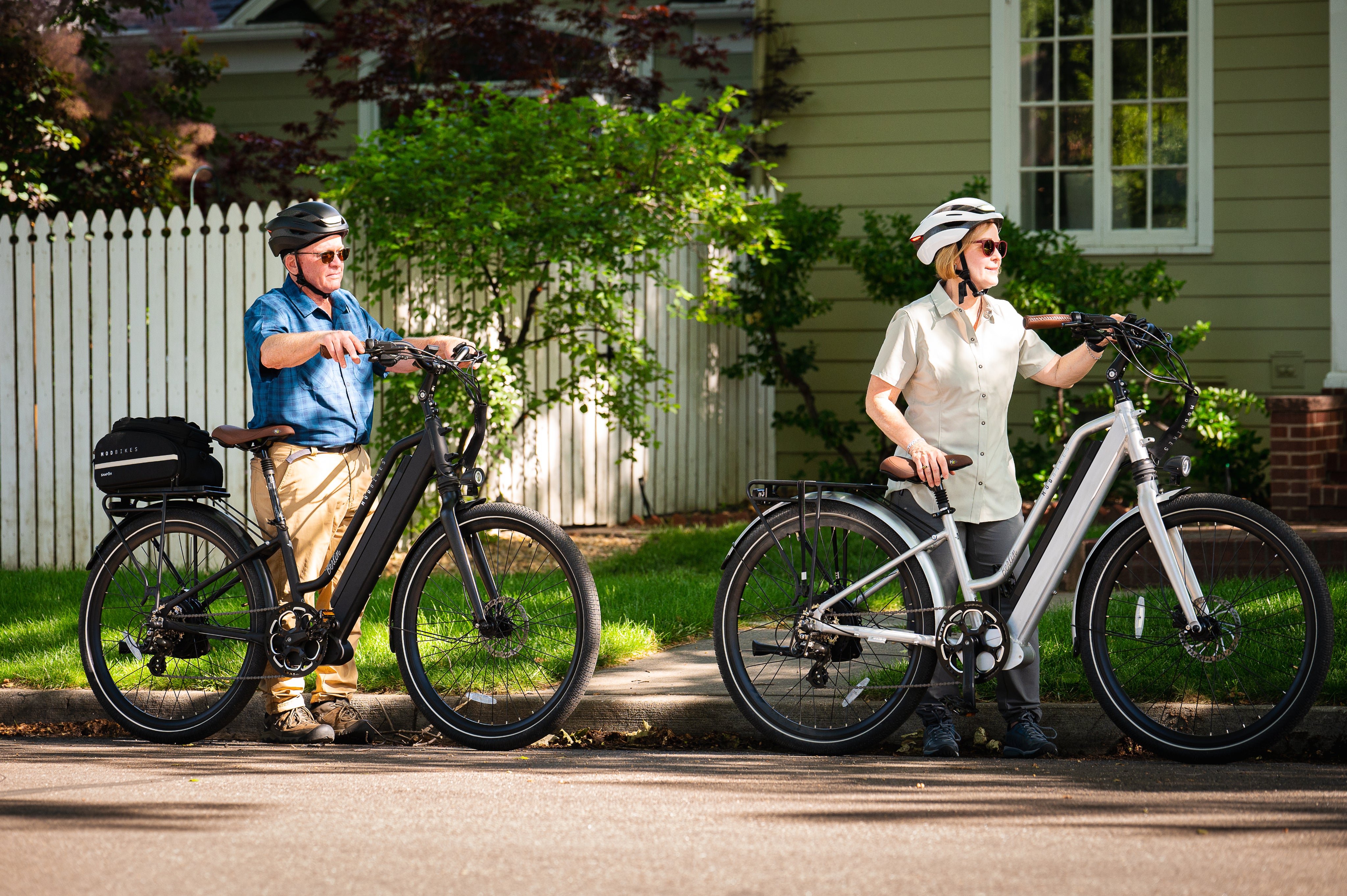 are bike helmets fsa eligible Aura Mips Small / Blackbird it transmits the brake light when braking for increased visibility HSA & FSA Electric Bikes