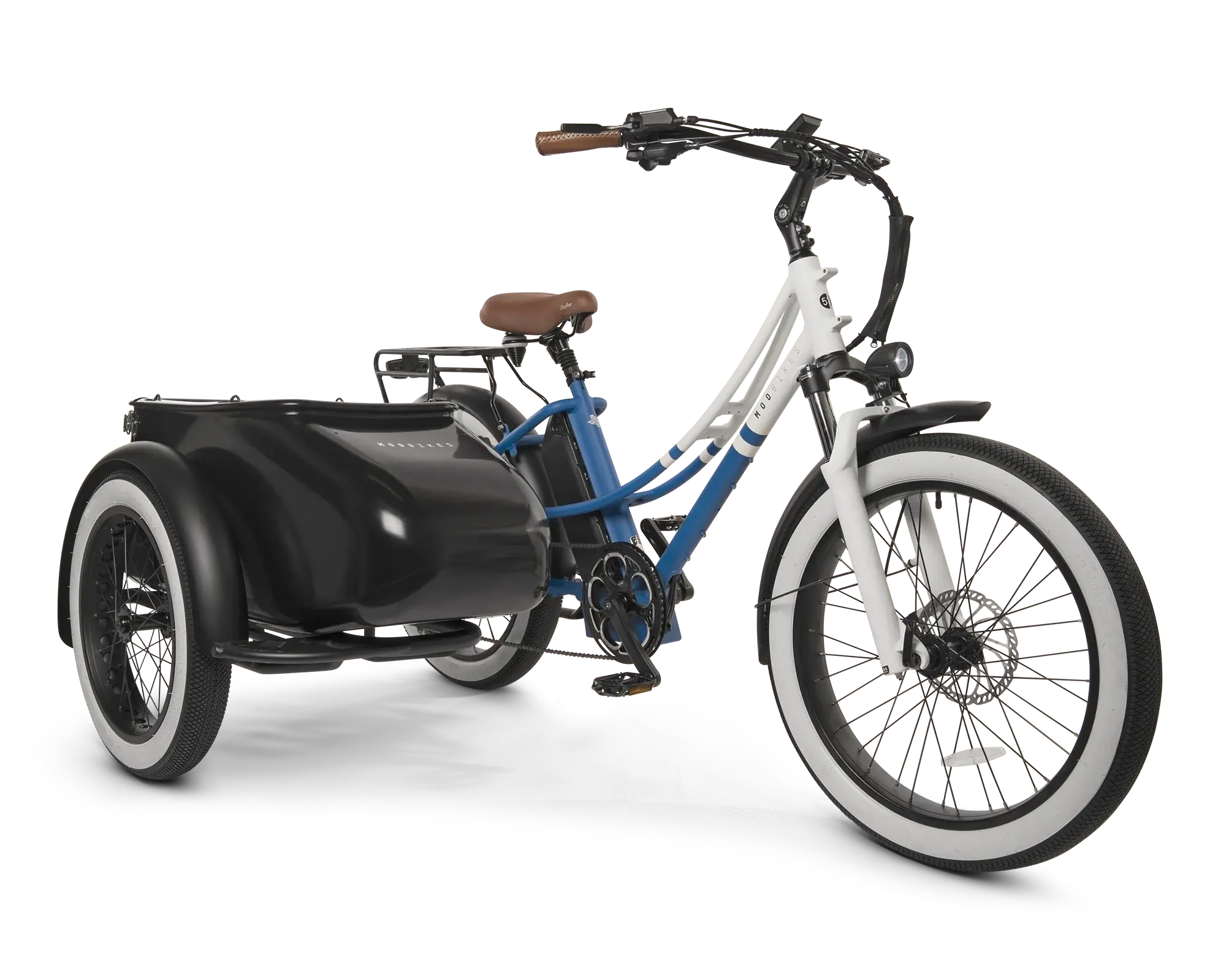 MOD Groove SideCar 3 beach cruiser with a sidecar, featuring a step-through frame and wide tires for easy rides.